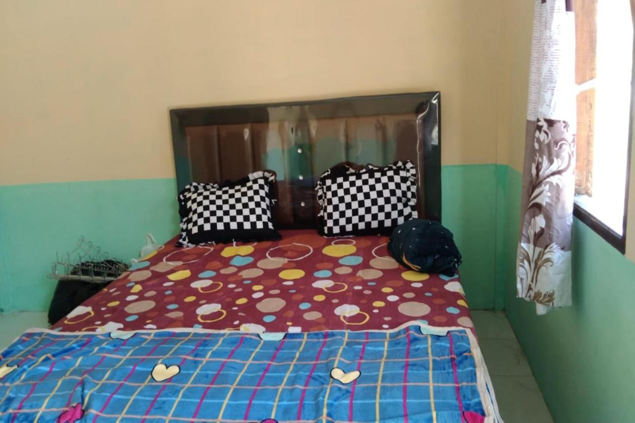 Express O 91938 Grace Kost & Hostel Tiga Binanga 外观 照片